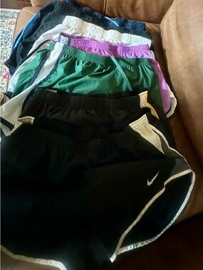 Women’s Running Shorts Bundle – Size Large (7 Pairs) 🏃‍♀️